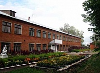Входная группа Экономико-математический лицей № 29.  Береговая,  11